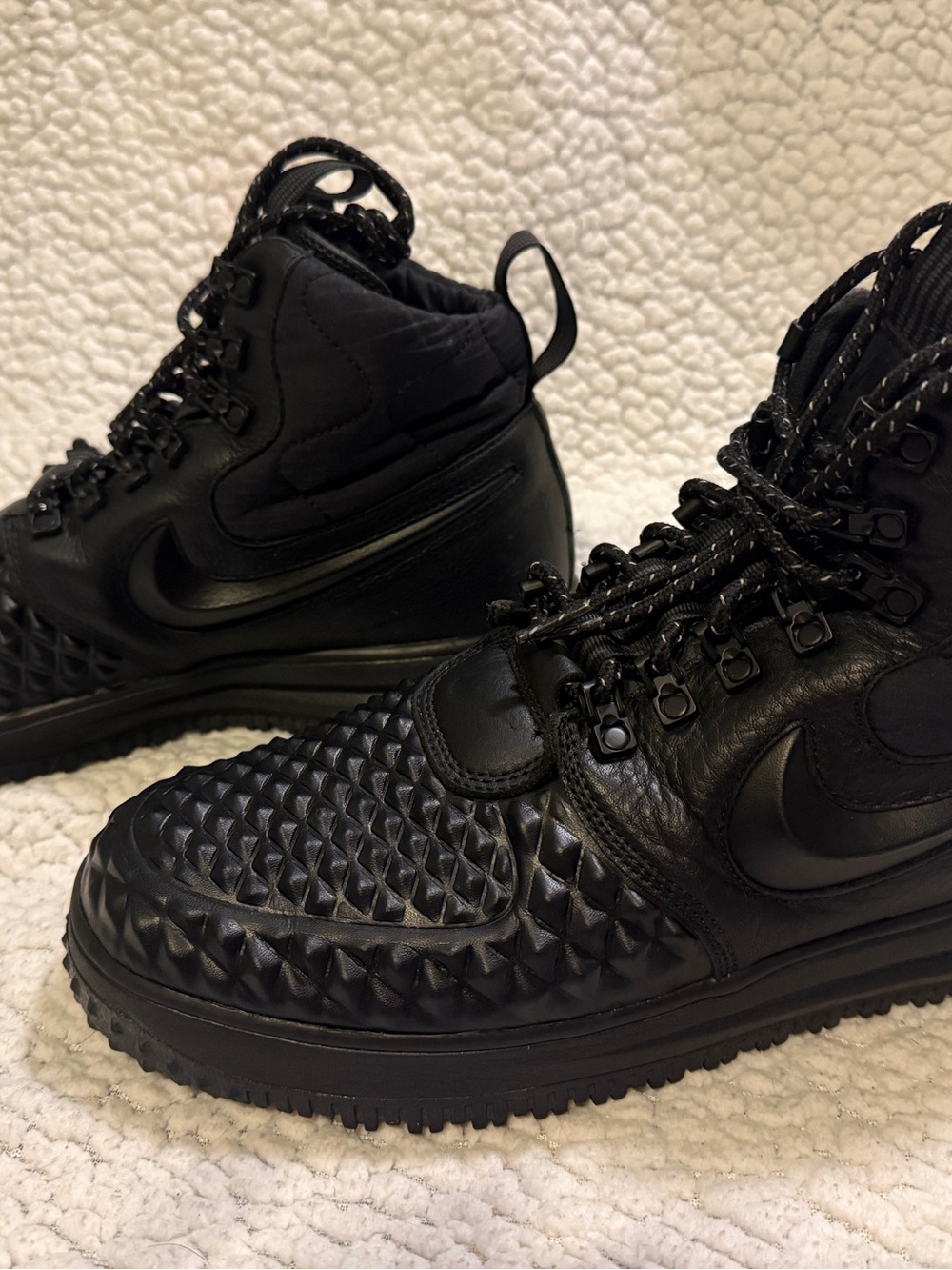 Nike Lunar Force 1 Men's SIZE:
10 Sneakers Duckboot Black
Waterproof AF1 Boots - Picture 2 of 15